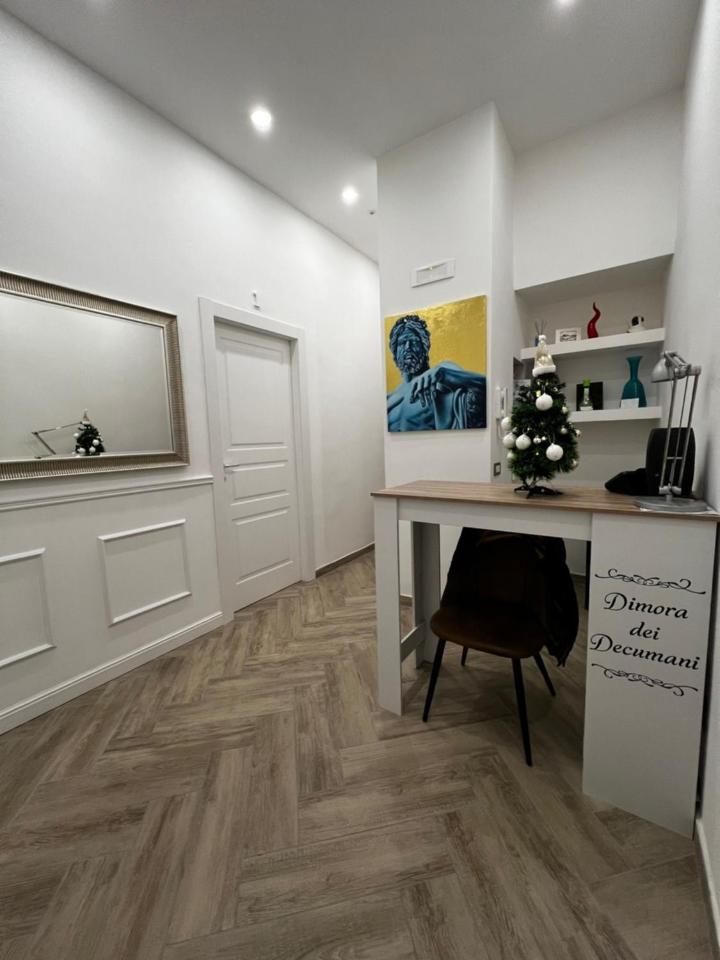 Bed and Breakfast Dimora Dei Decumani Neapel Exterior foto